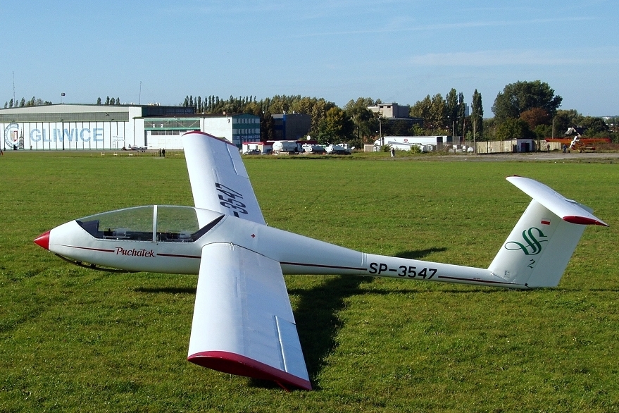 Aeroklub Gliwicki - puchatek